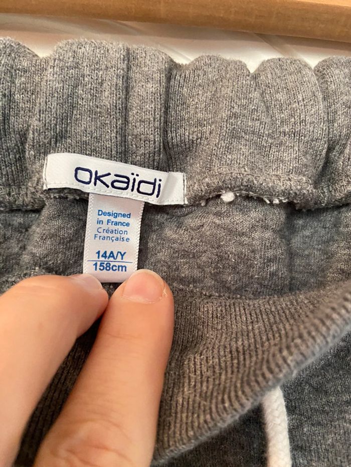 Lot de 1 teeshirt manches longues, 1 slim et une jupe Cyrillus et Okaïdi taille 14 ans. - photo numéro 18