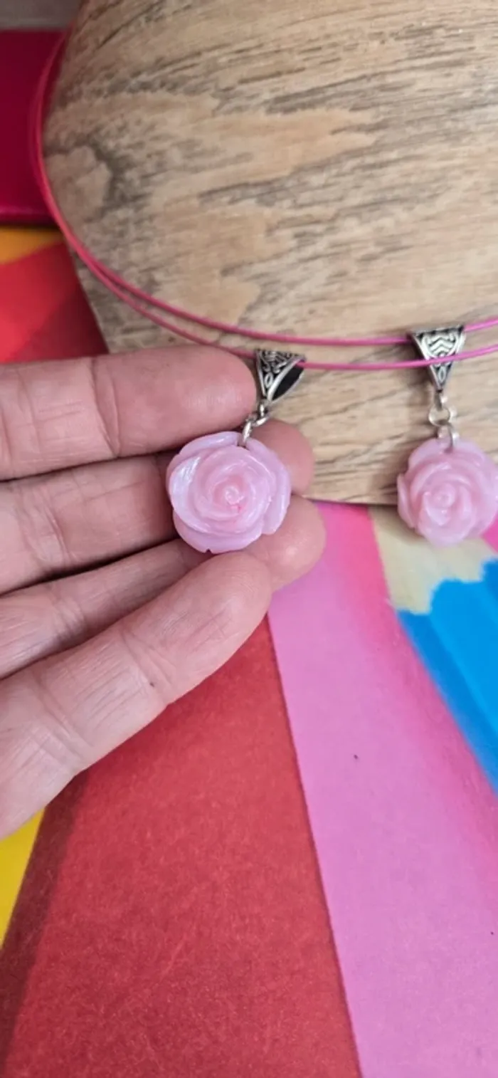 Collier petite rose rose Fimo neuf - photo numéro 2