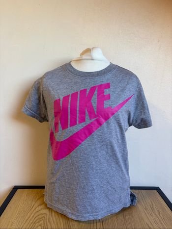 T shirt fille taille 137/146