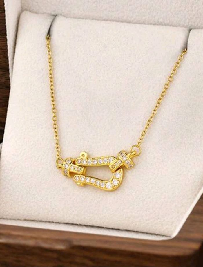 Collier moderne - photo numéro 2
