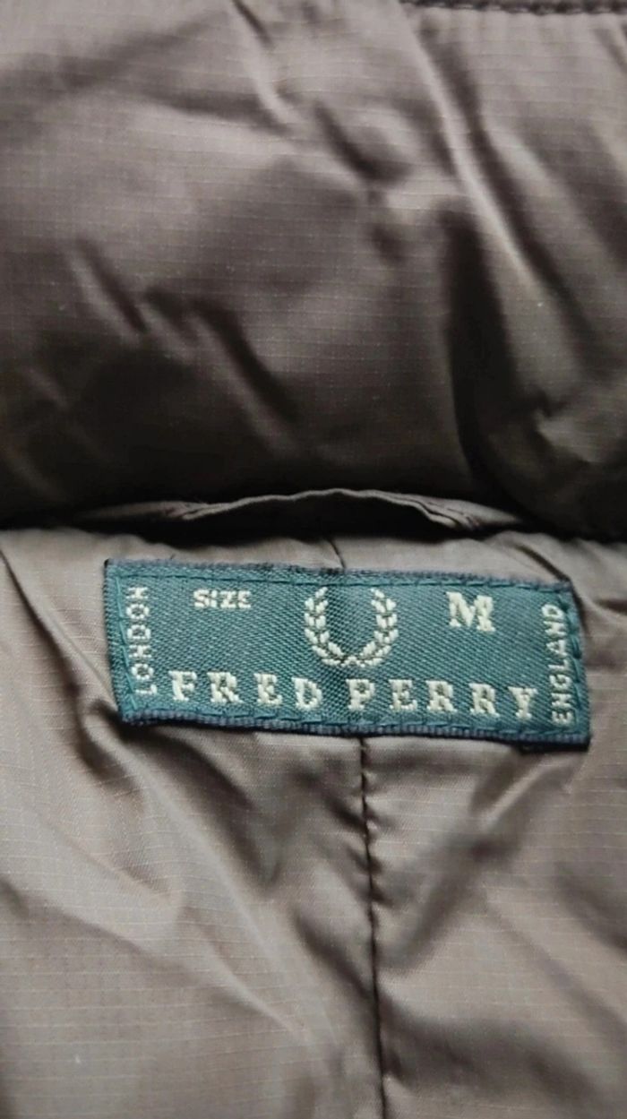 Fred Perry doudoune neuve femme. - photo numéro 2