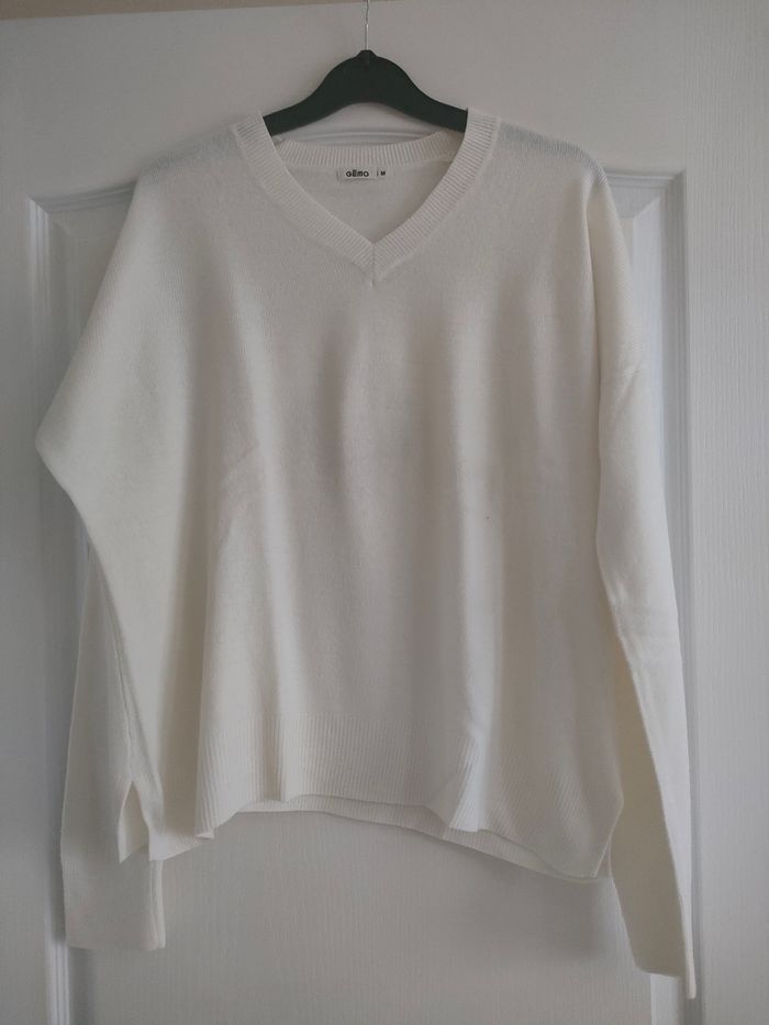 Pull femme taille M en très bon état