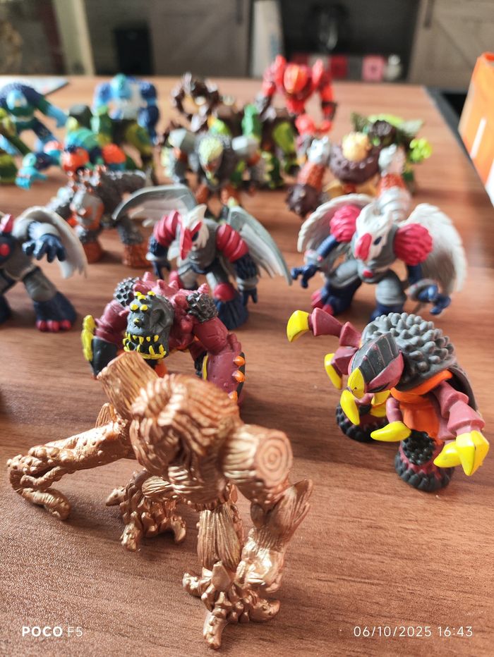24 figurines Gormiti giochi preziosi Marathon - photo numéro 3