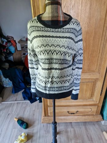 Pull logg h&m taille m style scandinave alpga