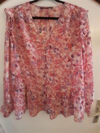 Superbe chemisier imprimé rose et bleu, taille L, Marque Kiabi