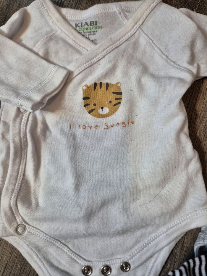 Lot de 8 bodys - photo numéro 7