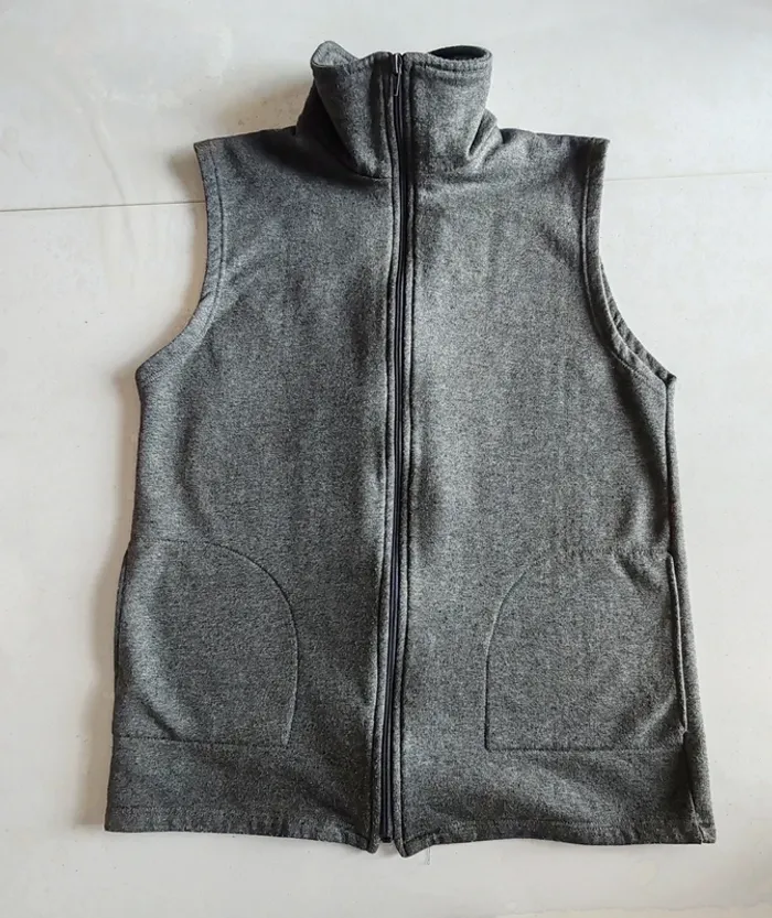Veste polaire sans manche a col