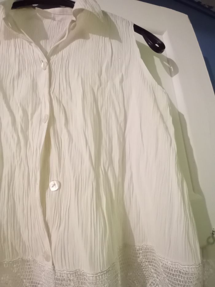 Blouse blanche sans manches - photo numéro 5