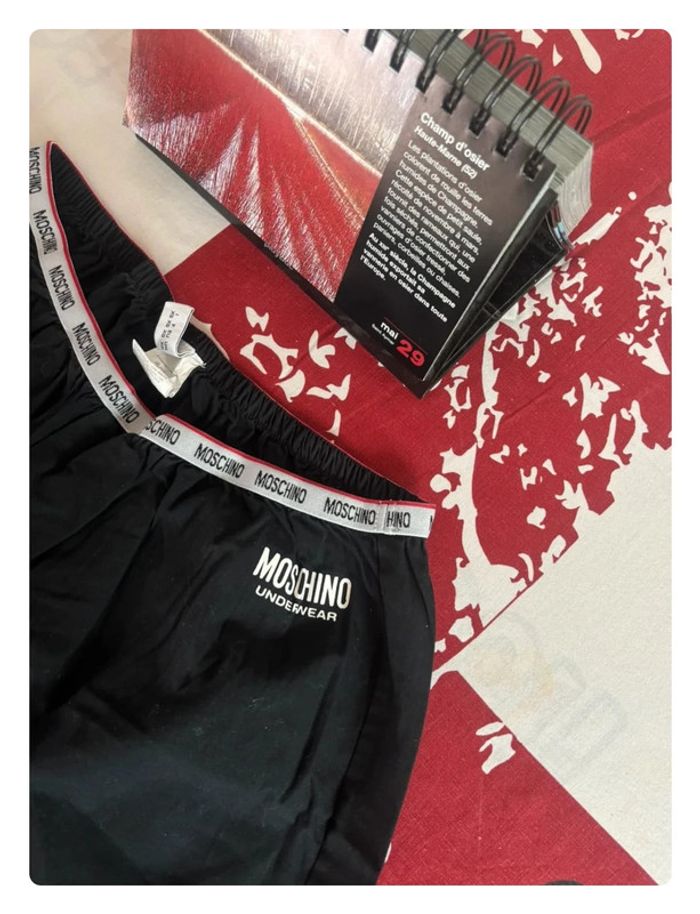 Short de pyjama Love Moschino taille xs - photo numéro 4
