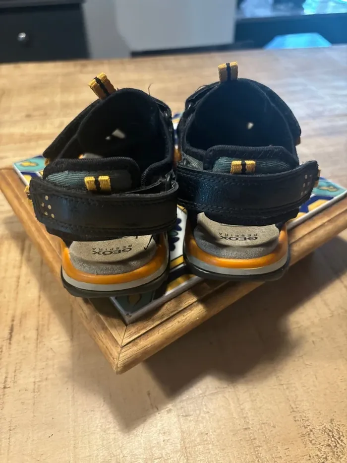Chaussures ouverte - photo numéro 3