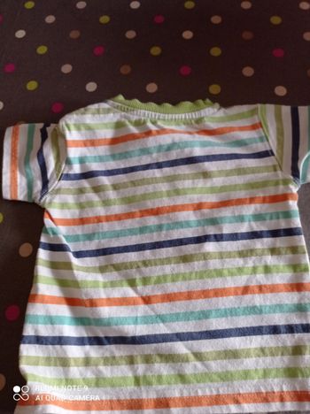 Un t-shirt de 6 mois