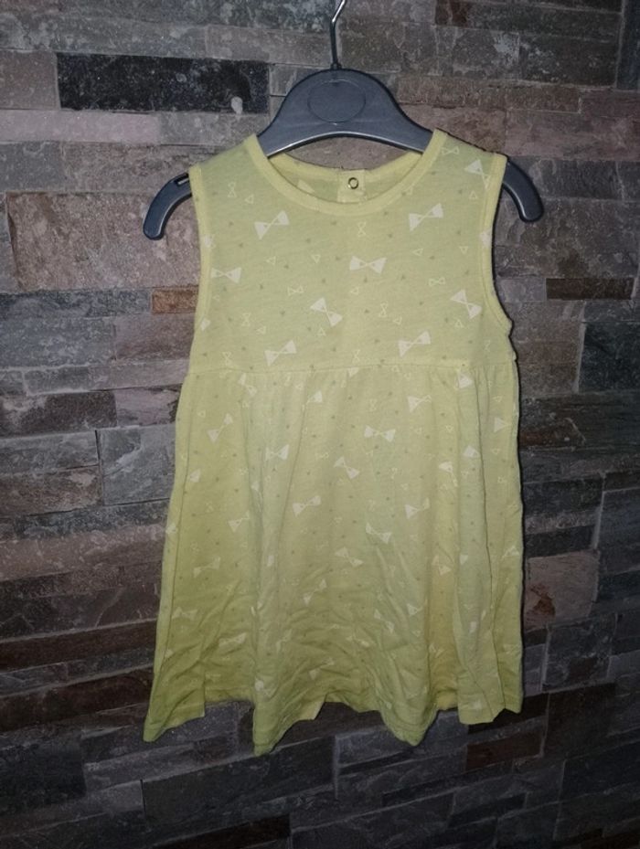 Lot robe 3 ans - photo numéro 2