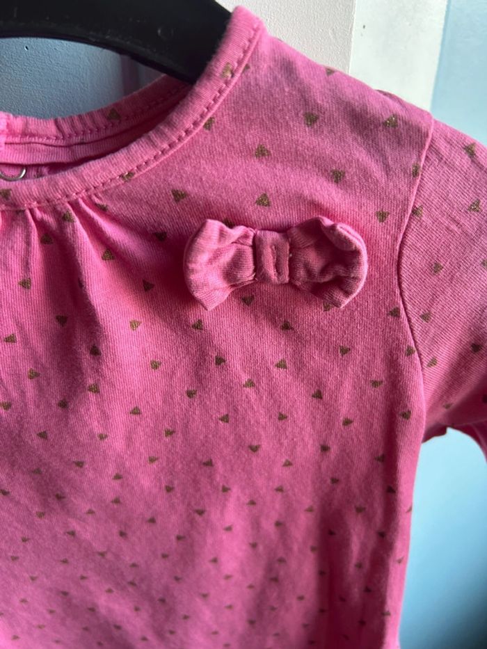 Haut manches longues fuschia motif doré - photo numéro 3