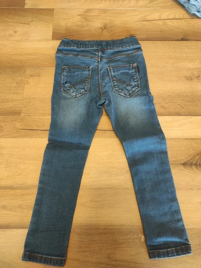 Pantalon 4 ans Name it en TBE - photo numéro 3
