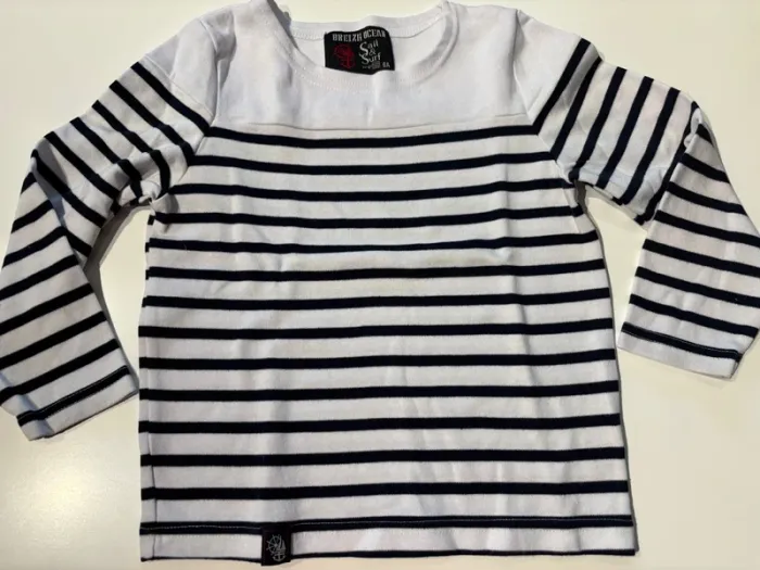 Tee shirt épais 6 ans
