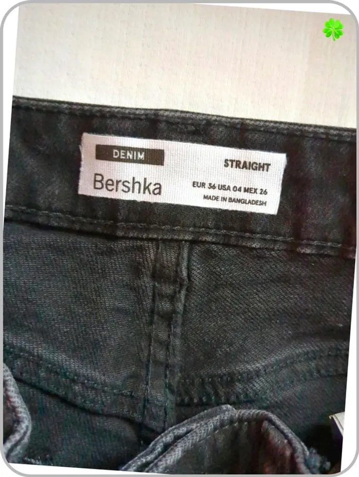 Jeans femme Bershka neuf 36 - photo numéro 4