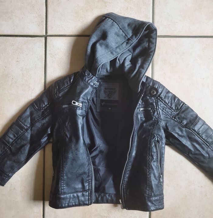 Lot Vêtements Garçon  5 ans - photo numéro 4