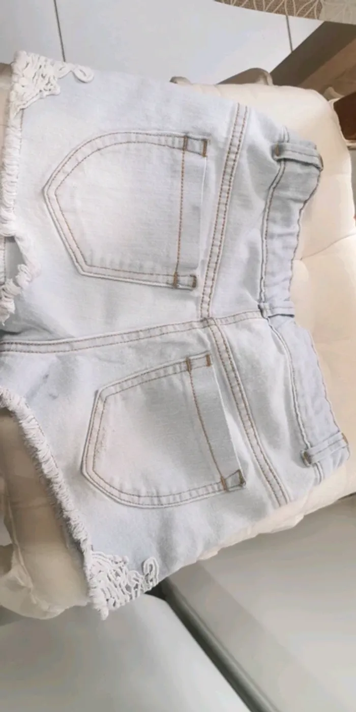 Short jean - photo numéro 2