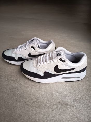 Baskets Nike Air Max taille 38