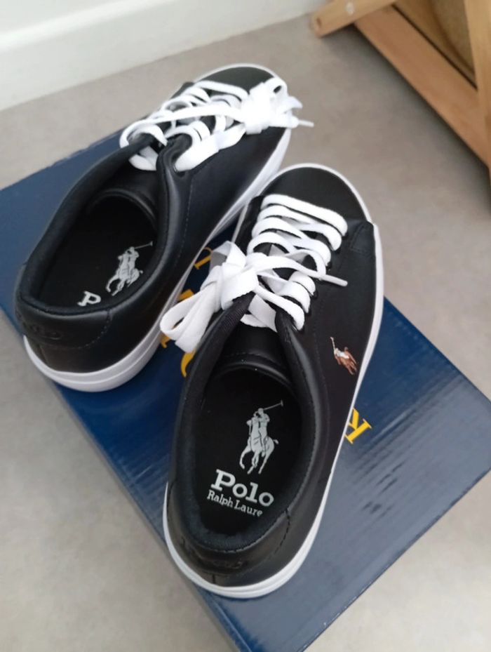 Paire de baskets basses Ralph Lauren neuve T37 - photo numéro 7