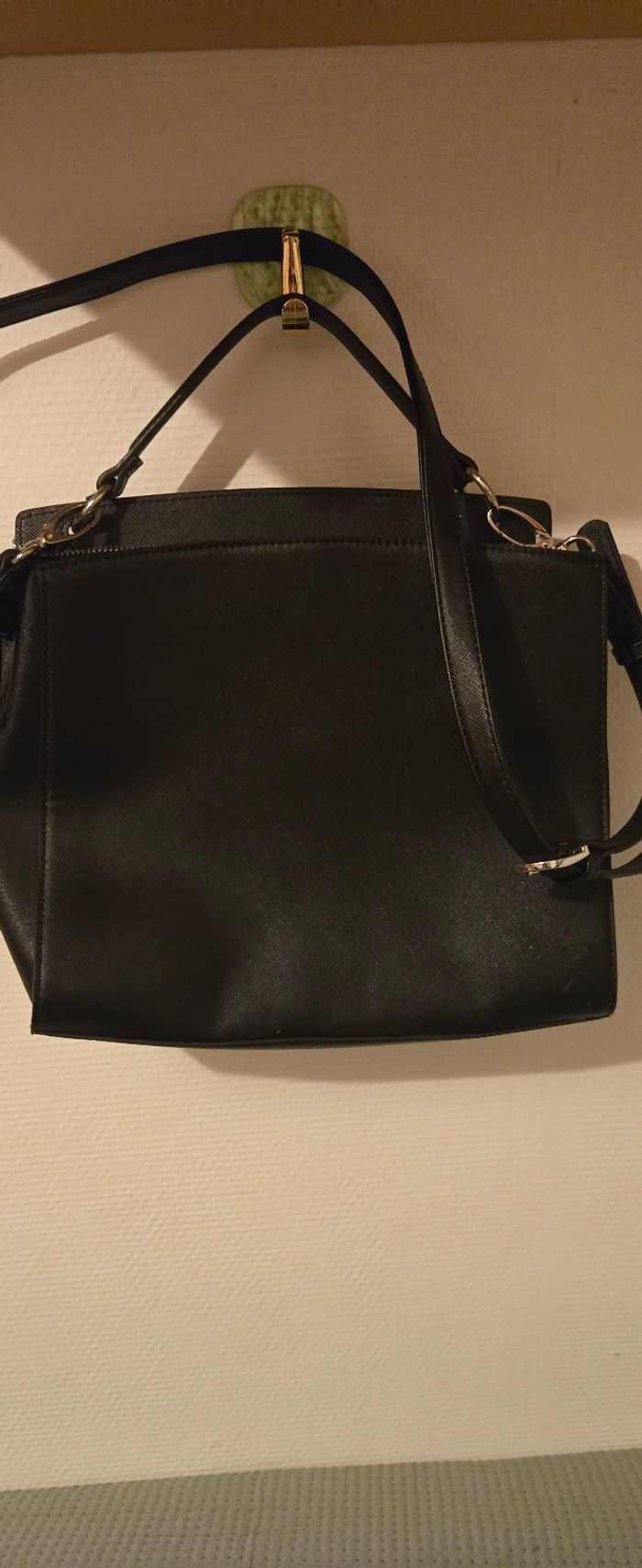 Sac guess - photo numéro 2