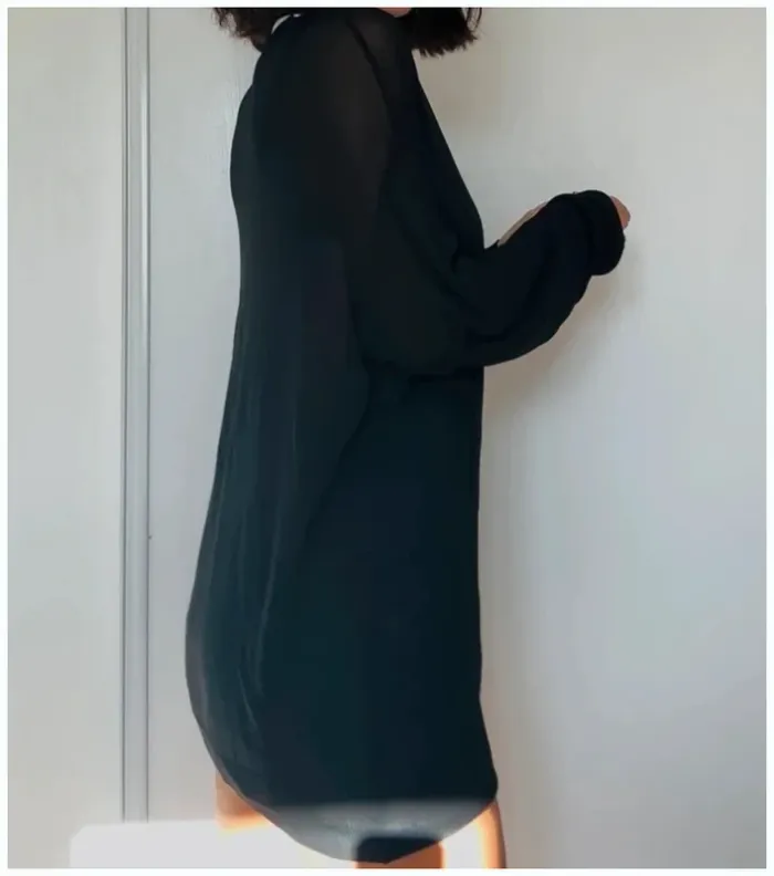 Haut Versace noir en maille fine  XL bon état - photo numéro 3