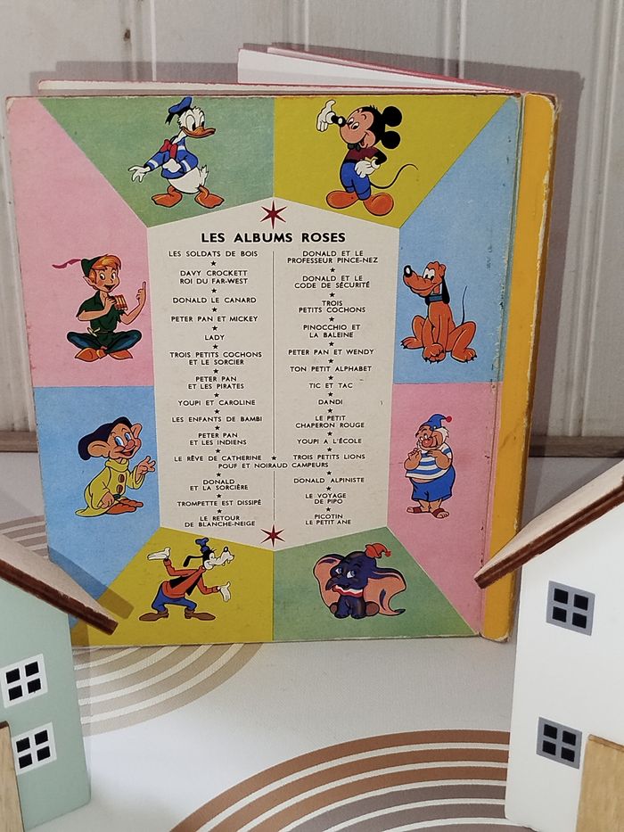 📚 Vintage Hachette Les albums Roses Les enfants de Bambi - photo numéro 3