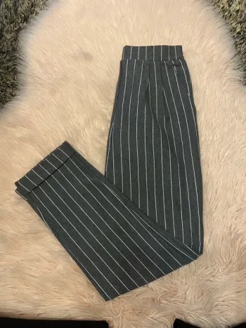 pantalon gris 12 ans