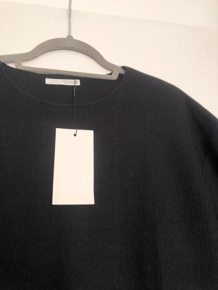 Superbe beau t-shirt côtelé soft Zara neuf avec étiquette taille M - photo numéro 3