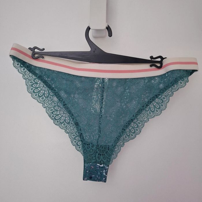 Tanga taille L - photo numéro 7