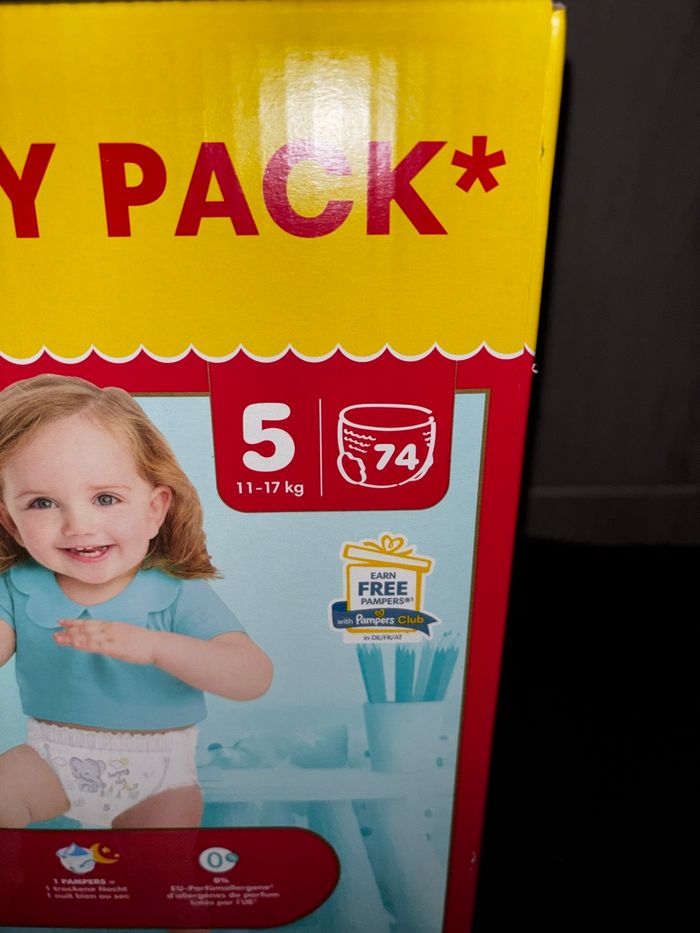 Maxi Pack de 74 Couches Pampers  Premium Protection Pants Culotte Neuf Dans L’emballage Taille:  5 ( 11-17 Kg ). - photo numéro 2
