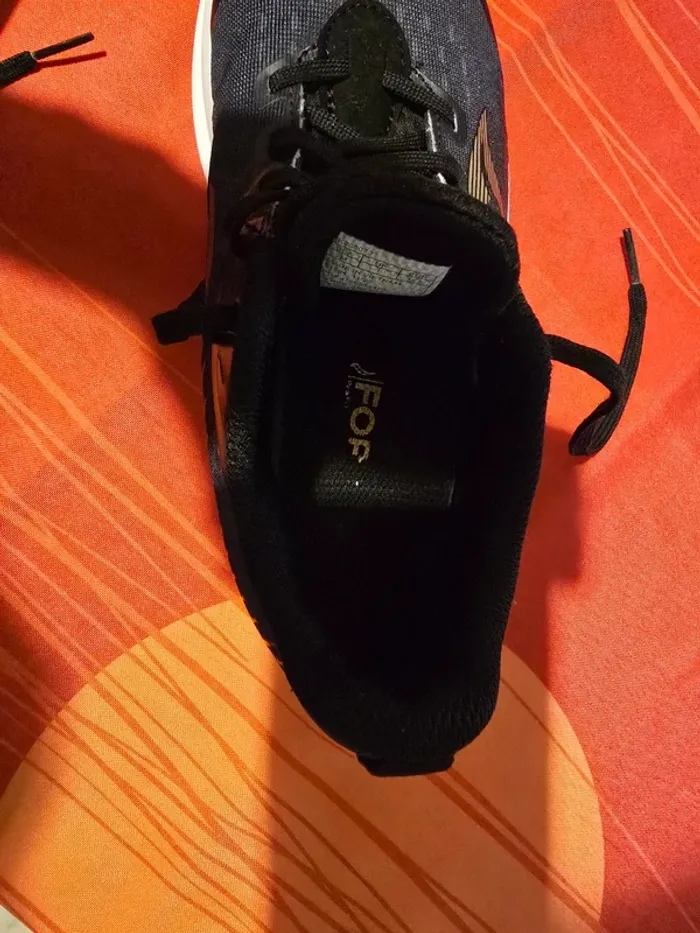 Chaussure de sport - photo numéro 12