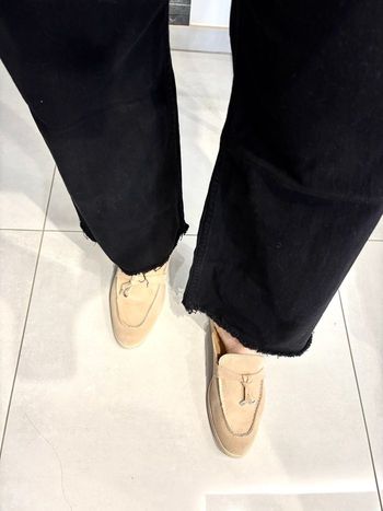 Jean noir wed legs avec frange sur le bas