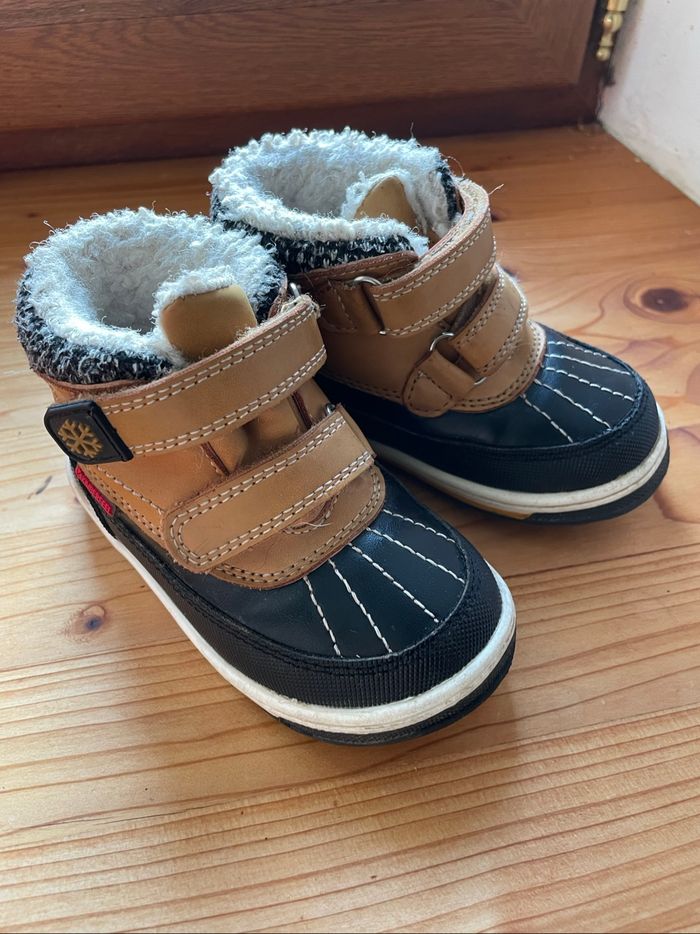 Chaussures de neige après-ski taille 22