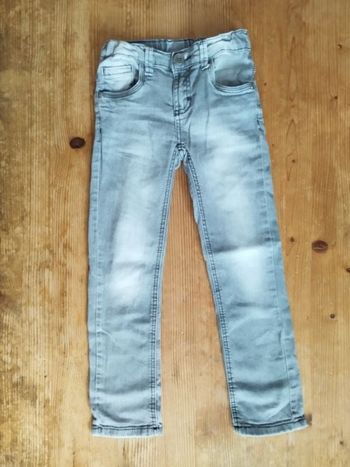 Jean slim enfant - Taille 7 ans - Très bon état