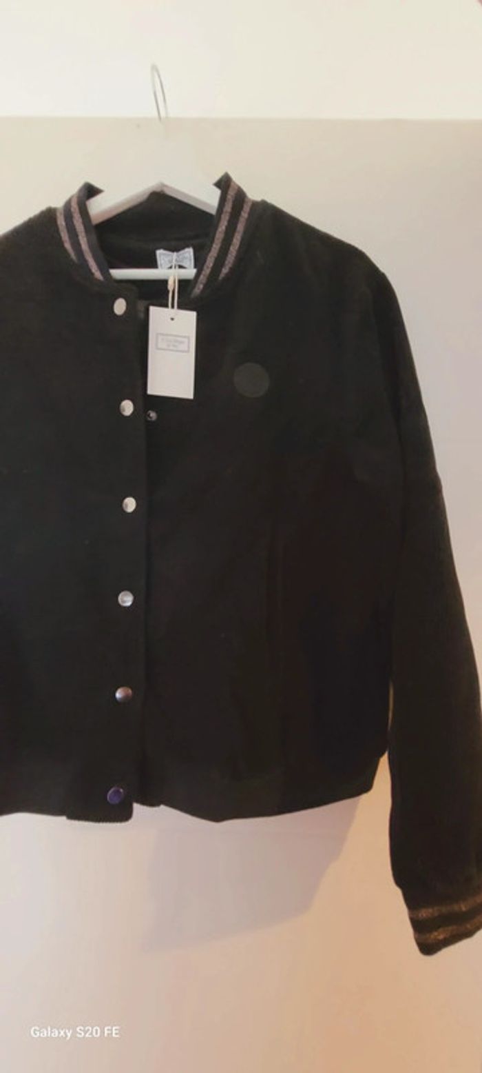 Superbe Teddy en velours noir neuf avec étiquette marque créateur C'est beau la vie taille 44/46 - photo numéro 2