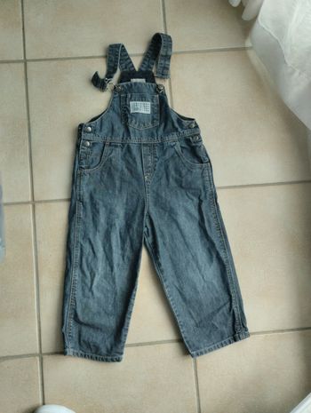 Salopette en jean Cyrillus taille 2 ans