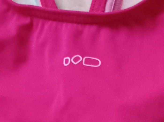 Maillot 1 pièce rose 8 ans - photo numéro 3