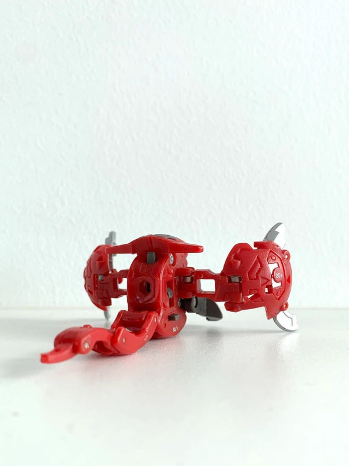 Bakugan Baku Sky Raiders Pyrus Reptak Mechtanium Surge 830G rouge - photo numéro 3