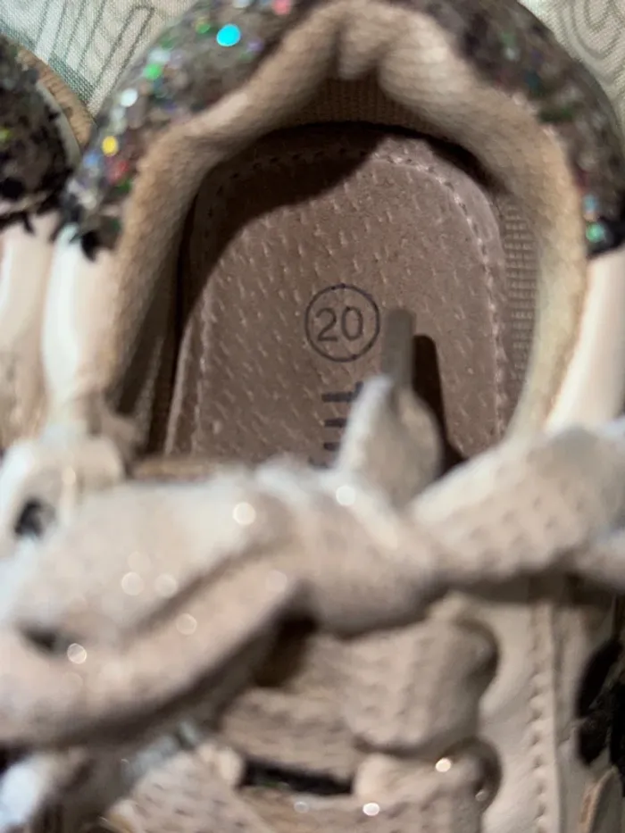 Baskets à paillettes fille - pointure 20 - photo numéro 2