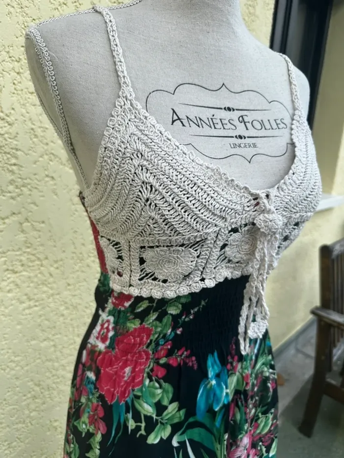 🌸 Robe longue à fines bretelles - Taille S - photo numéro 5