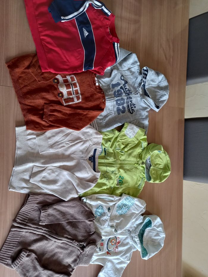 Gros lot de vêtements garçon 18 mois hiver, été - photo numéro 4