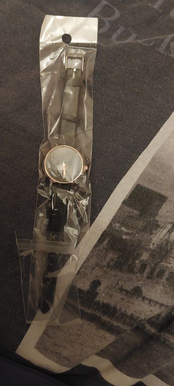 Montre femme noir