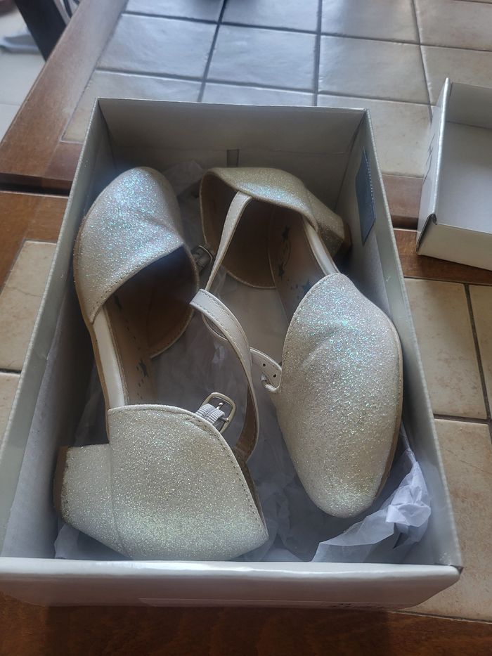 Chaussure cérémonie - photo numéro 3