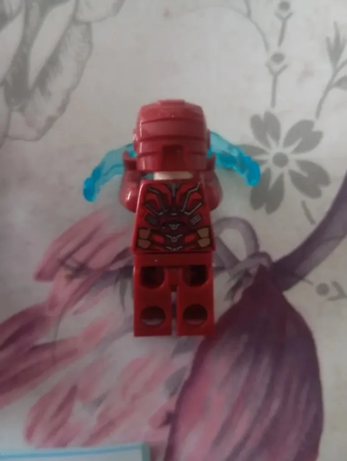 Lego avengers 76140 - photo numéro 5