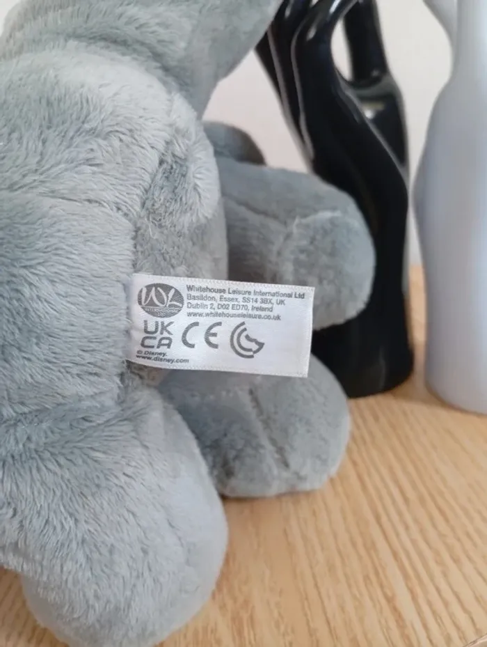 Peluche éléphant Dumbo original dessin animé - photo numéro 4