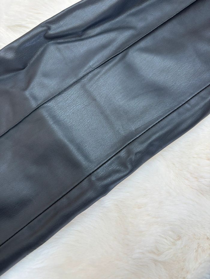 Legging en similicuir Zara taille M - photo numéro 2