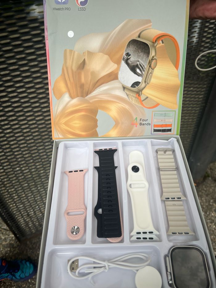 Montre connectée et ses bracelets
