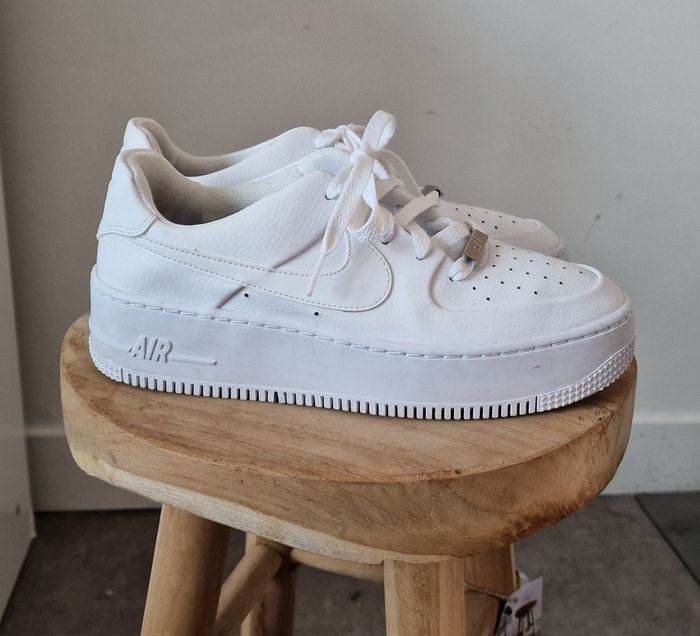 Basket Nike af1 39 - photo numéro 2