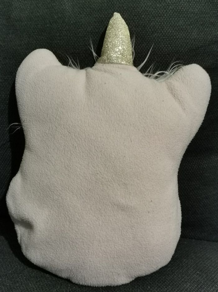 Coussin licorne fait main - photo numéro 2